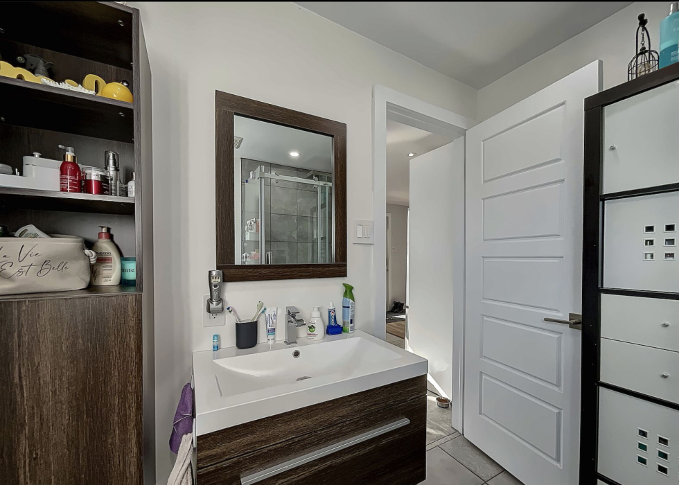 1533, 1re avenue du Lac-Lemenn, Sainte-Julienne