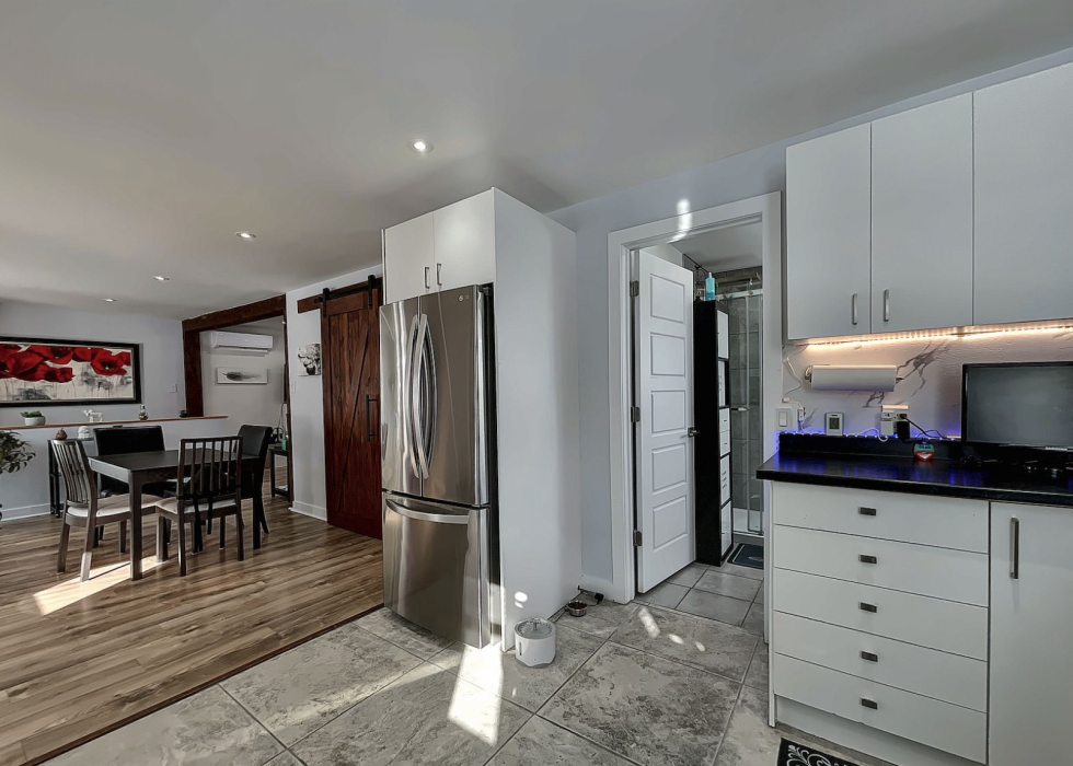 1533, 1re avenue du Lac-Lemenn, Sainte-Julienne