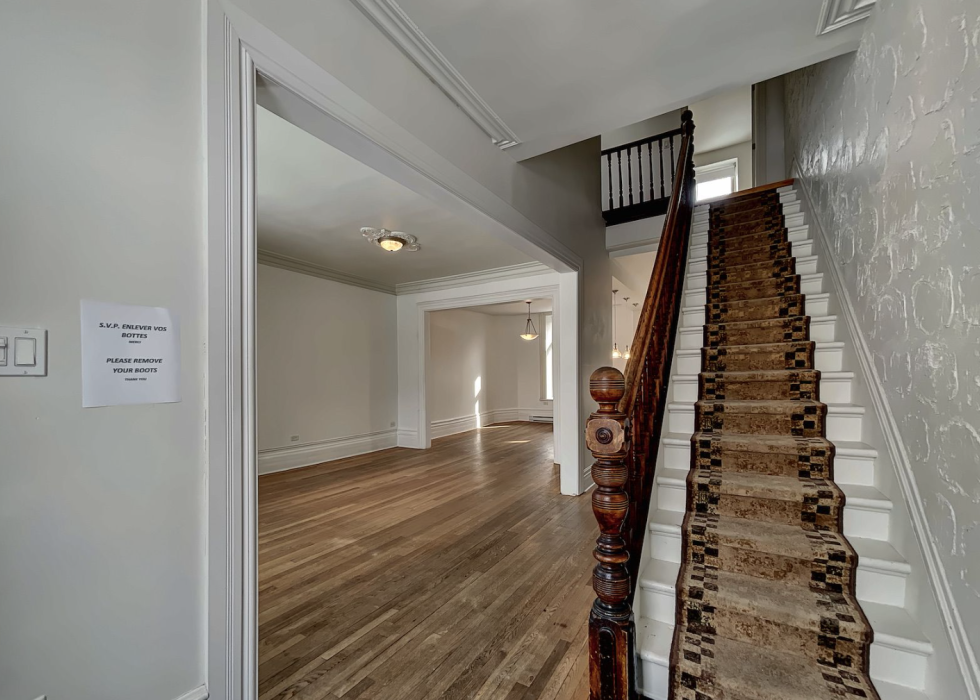 1564, boulevard Gouin Ouest, Montréal