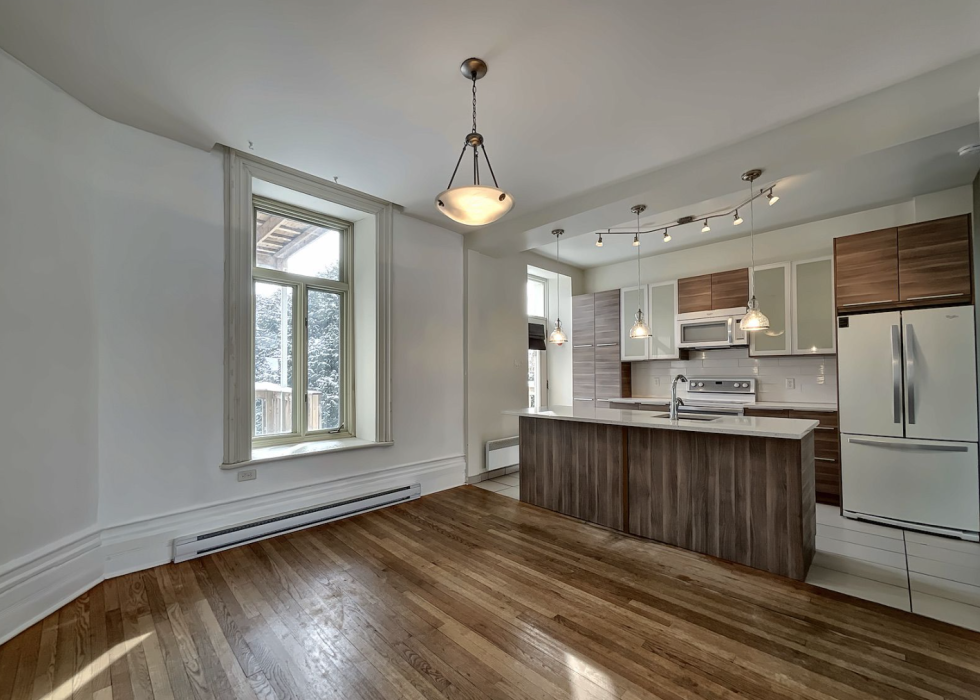 1564, boulevard Gouin Ouest, Montréal