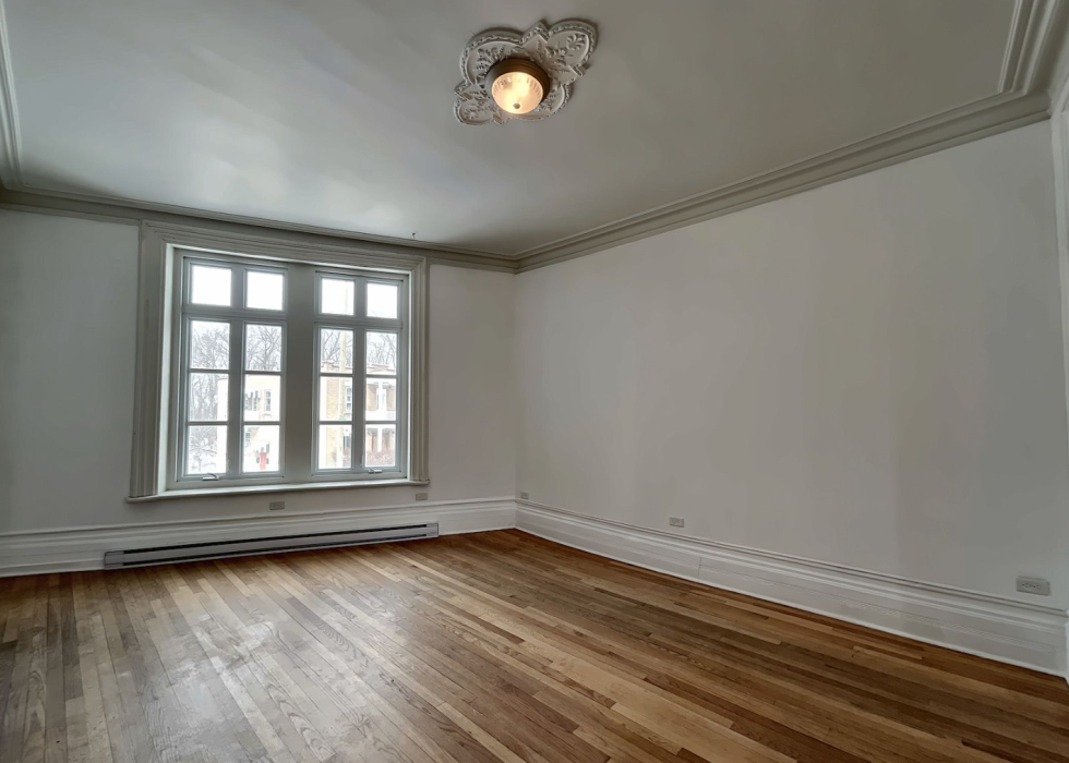 1564, boulevard Gouin Ouest, Montréal