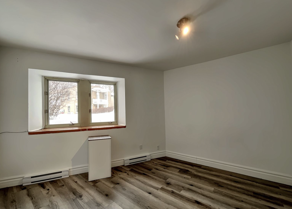 1564, boulevard Gouin Ouest, Montréal