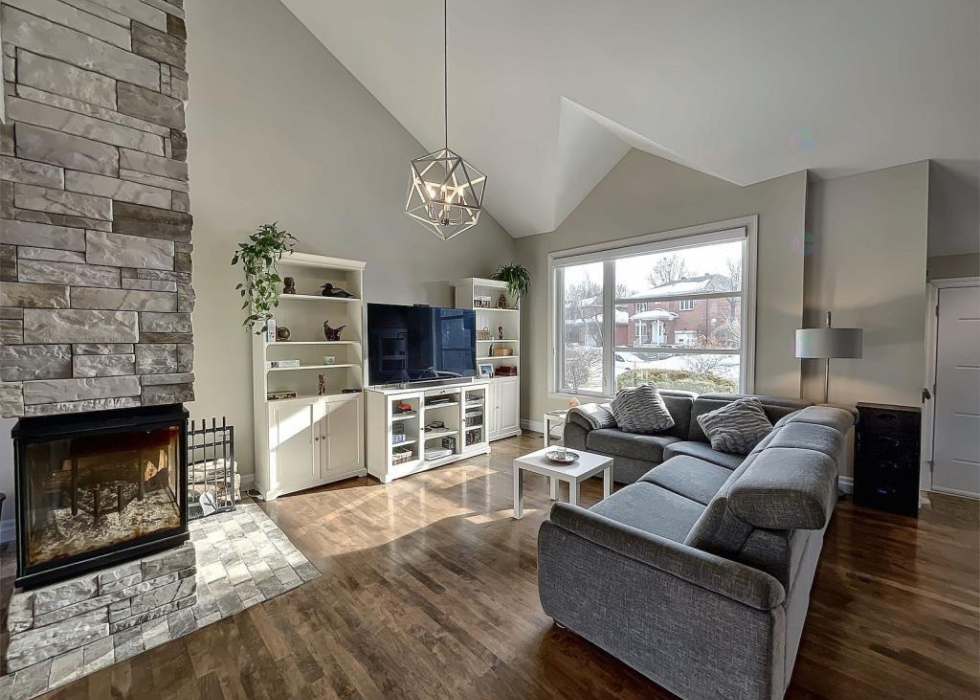 890, Rue des Roselins, Longueuil