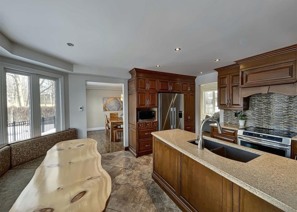 890, Rue des Roselins, Longueuil