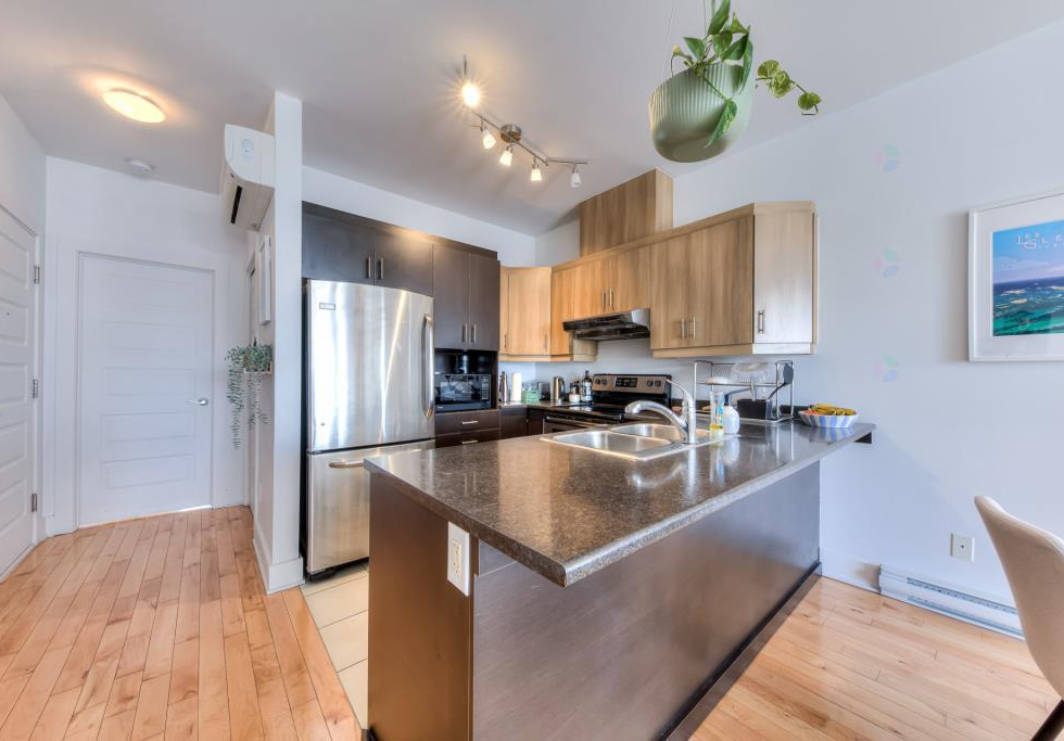 7900, Rue Saint-Hubert, app. 301, Montréal