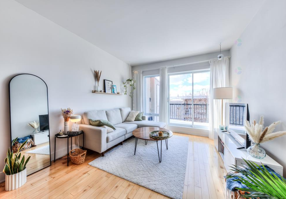 7900, Rue Saint-Hubert, app. 301, Montréal