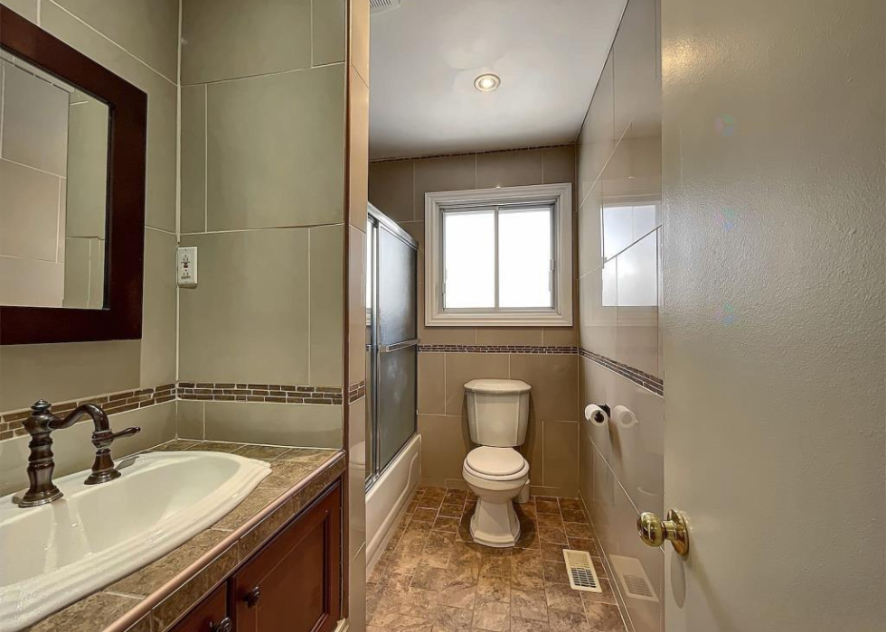 5325, Rue Bernier, Longueuil (Saint-Hubert)