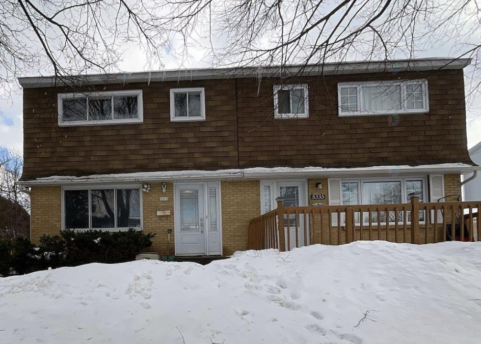 5325, Rue Bernier, Longueuil (Saint-Hubert)