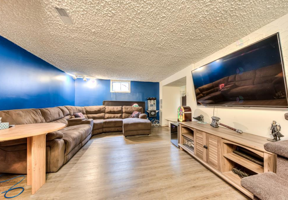 5325, Rue Bernier, Longueuil (Saint-Hubert)