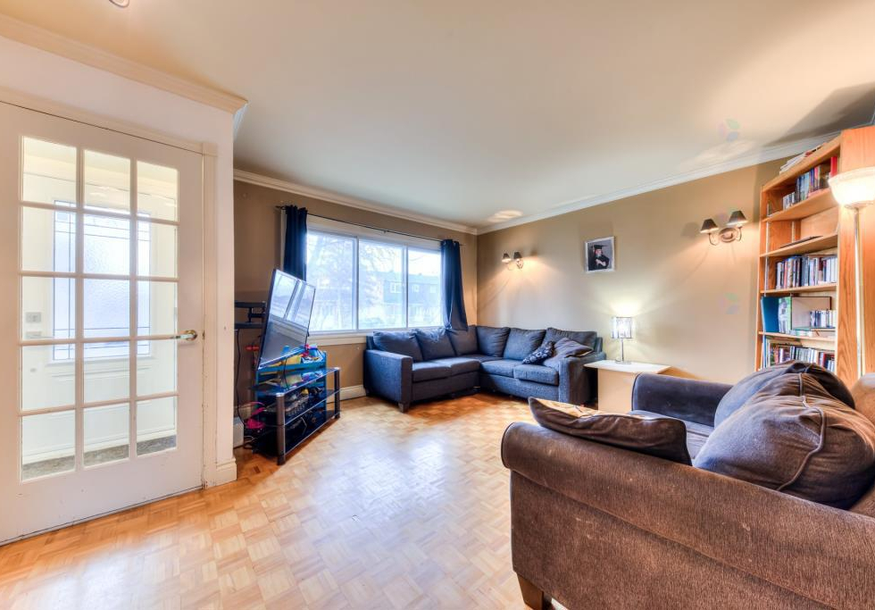 5325, Rue Bernier, Longueuil (Saint-Hubert)