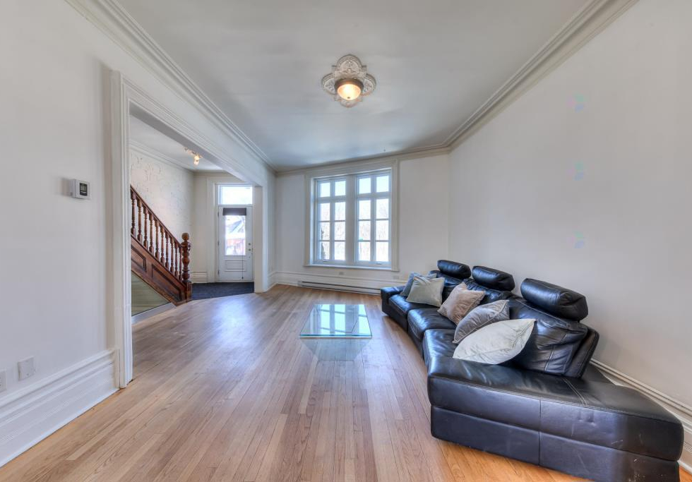 1564, boulevard Gouin Ouest, Montréal