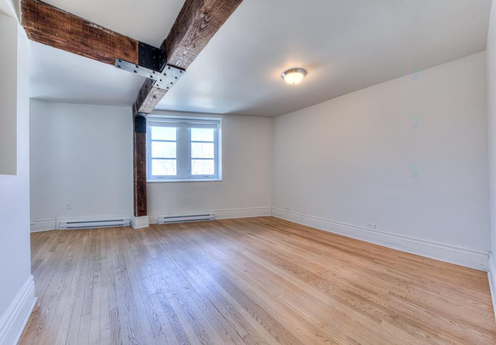 1564, boulevard Gouin Ouest, Montréal