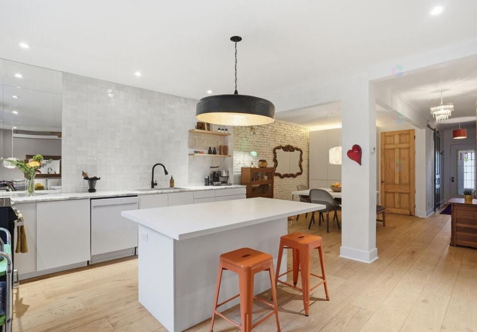 7196, Rue Drolet, Montréal