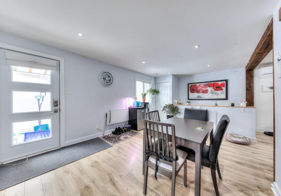 1533, 1re avenue du Lac-Lemenn, Sainte-Julienne