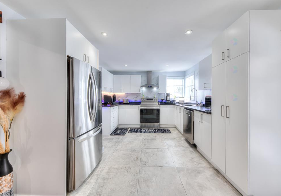 1533, 1re avenue du Lac-Lemenn, Sainte-Julienne