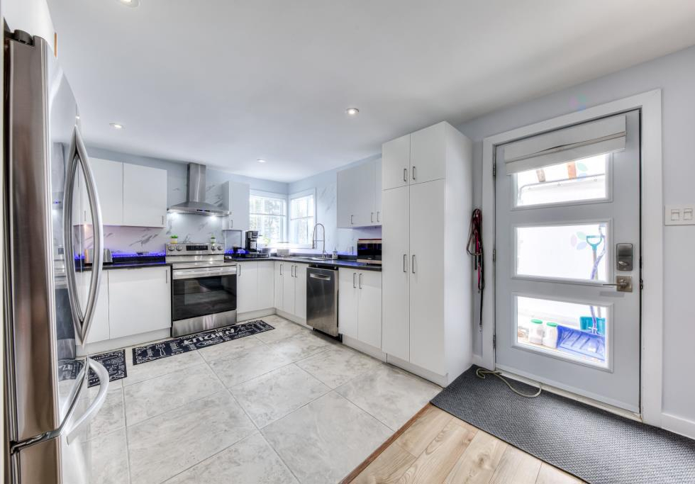 1533, 1re avenue du Lac-Lemenn, Sainte-Julienne