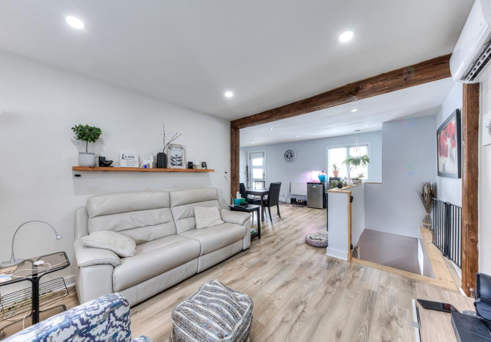 1533, 1re avenue du Lac-Lemenn, Sainte-Julienne