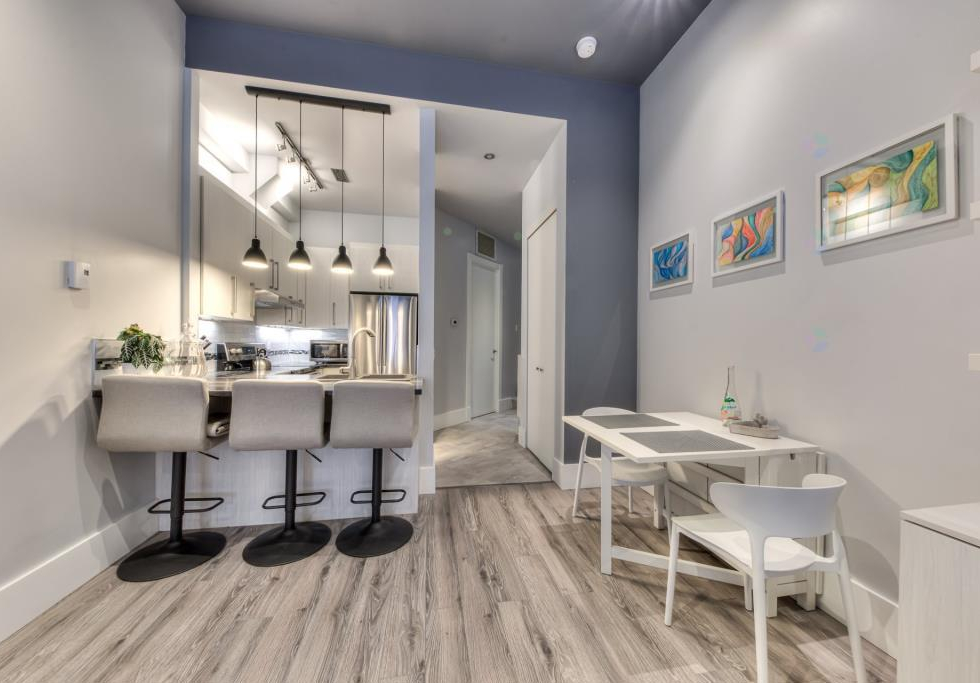5099, Rue Jeanne-Mance, app. 200, Montréal