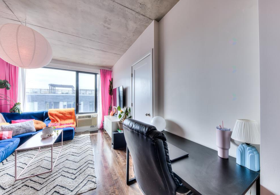 855, Rue Irène, app. 463, Montréal