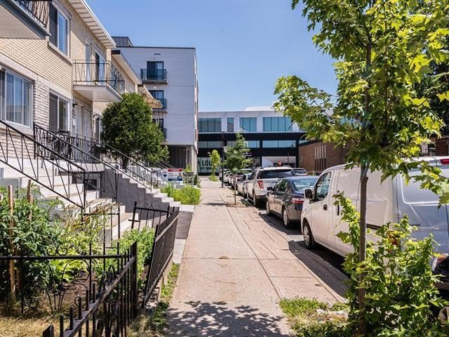 6933 - 6935, Avenue Stuart, Montréal
