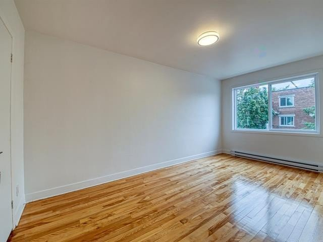 6933 - 6935, Avenue Stuart, Montréal