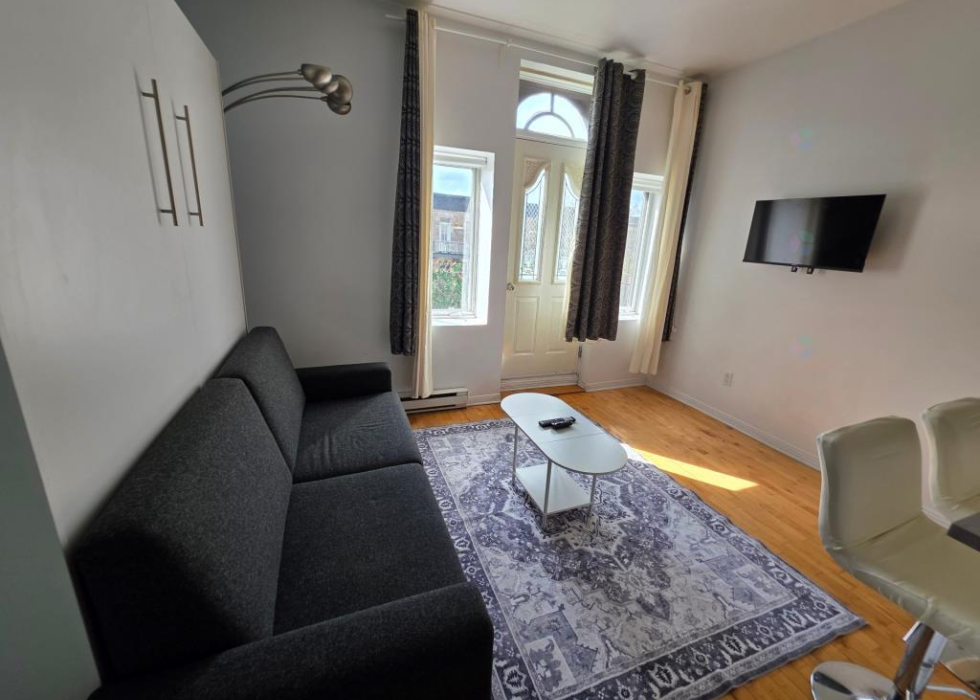 4908, Rue Sainte-Catherine Est, app. 10, Montréal
