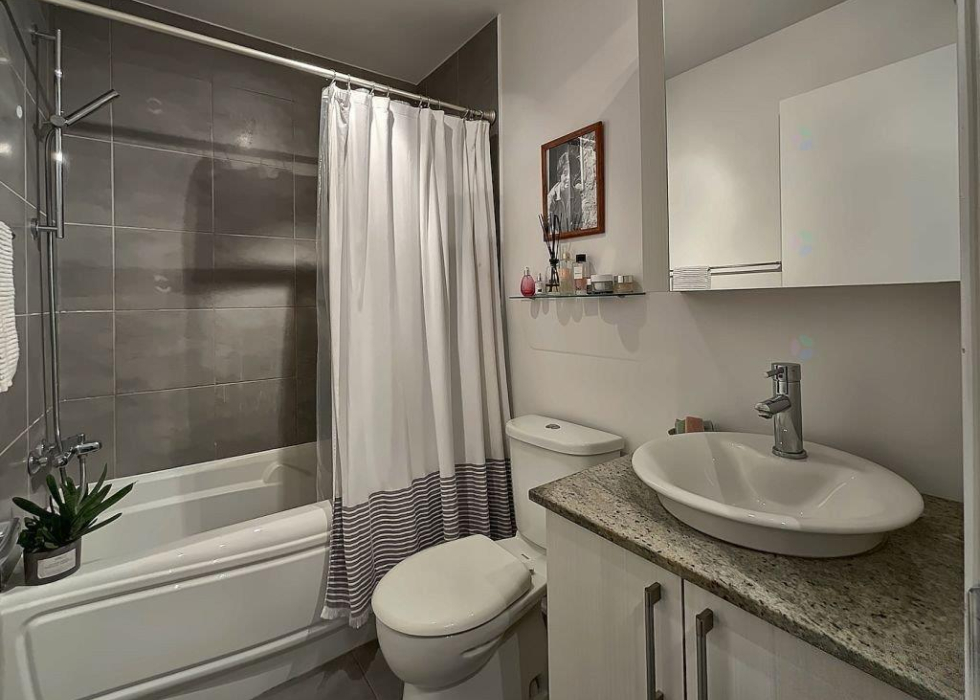 9655, Rue Saint-Hubert, app. 4, Montréal