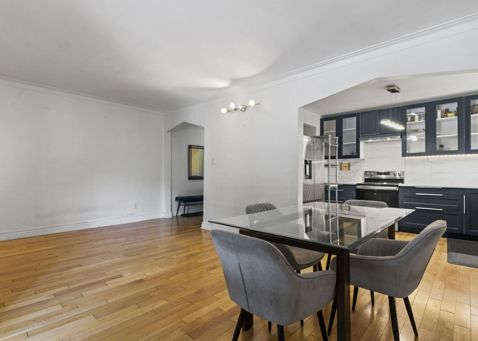 Condo – 2505 Av. Van Horne, app. 6, Montréal