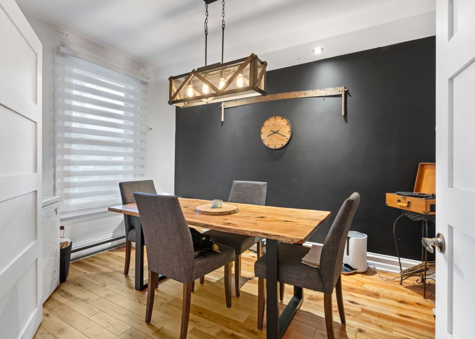 Triplex – 4707-4711 Rue Adam, Montréal