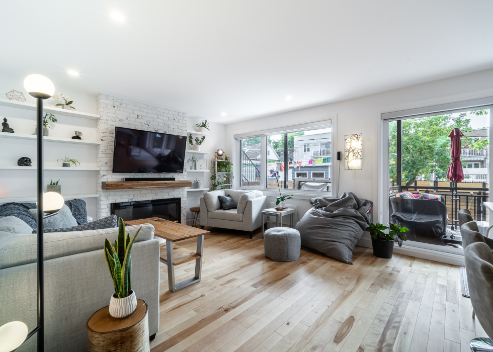 Condo – 10374 Av. St-Charles, Montréal