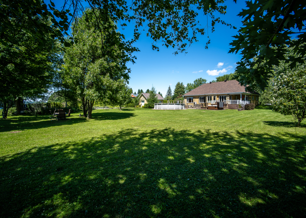 Maison – 2078 Ch. de Rive-de-la-Prairie, Stratford