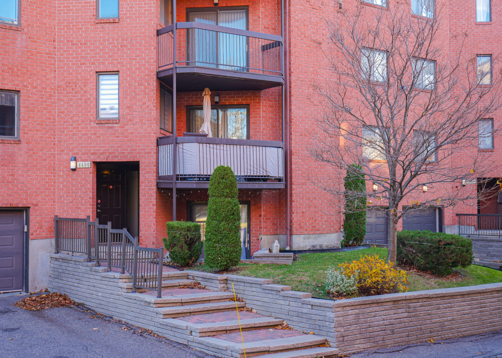 Condo – 4480 Rue Edward-Higgins, app. 301, Montréal