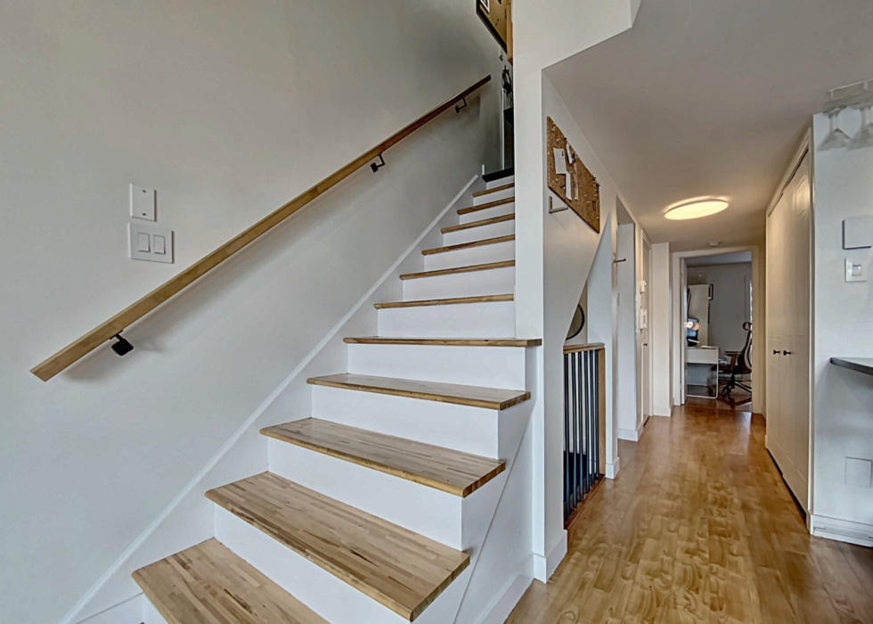 Condo – 14625 Rue Sherbrooke E., app. 305, Montréal