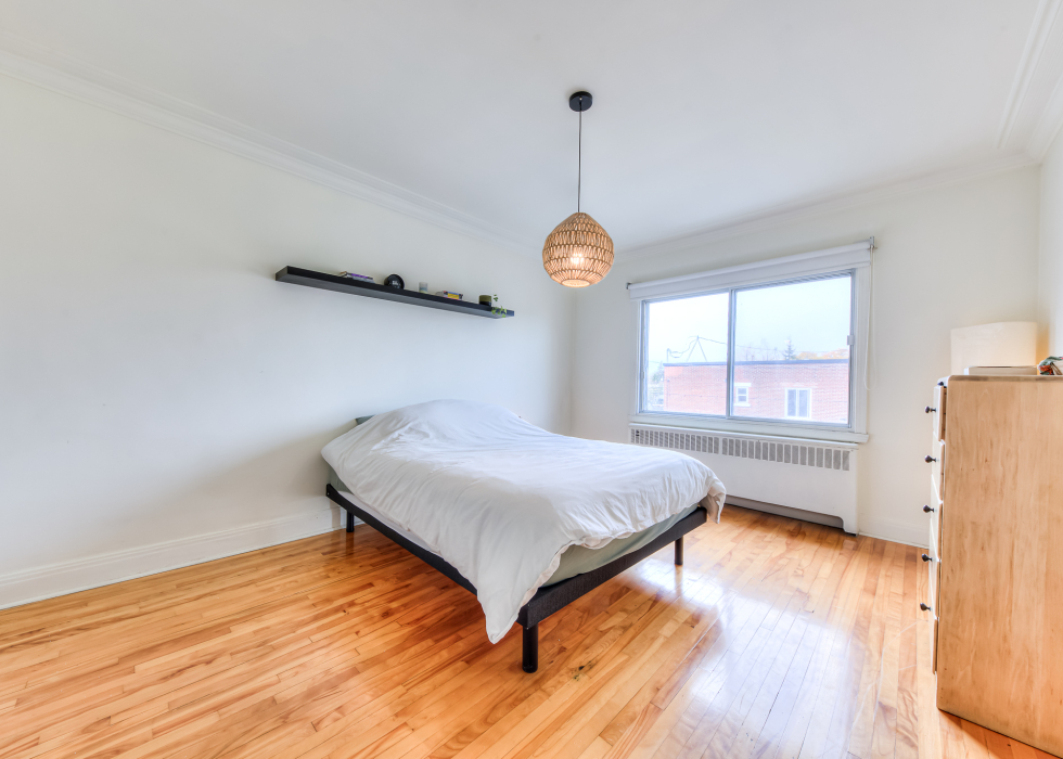 3645, Rue Saint-Zotique Est, Montréal