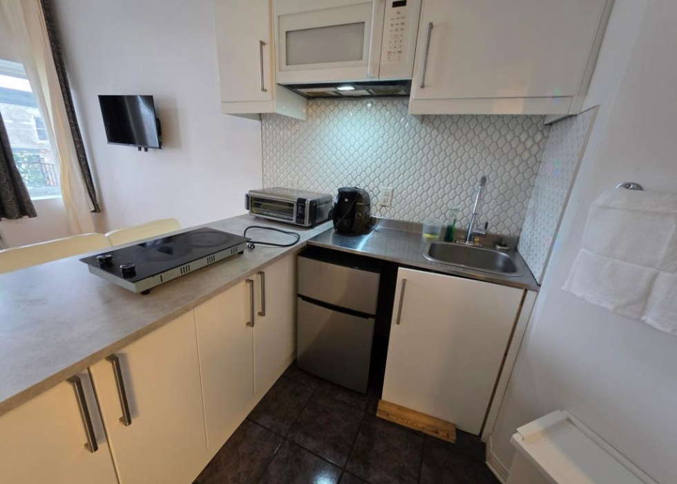 4908, Rue Sainte-Catherine Est, app. 10, Montréal
