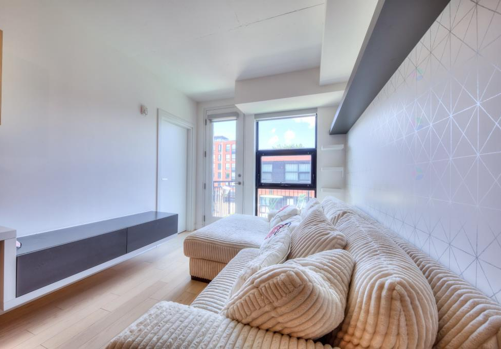 2615, Rue Augustin-Cantin, app. B314, Montréal