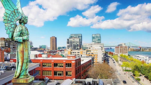 View of Ville-Marie (Centre-Ville et Vieux-Montréal) neighborhood